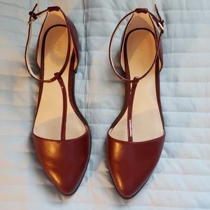 NINE WEST BURGUNDY T strap shoes New Without Box